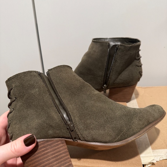 Ankle Boots - Picture 8 of 10